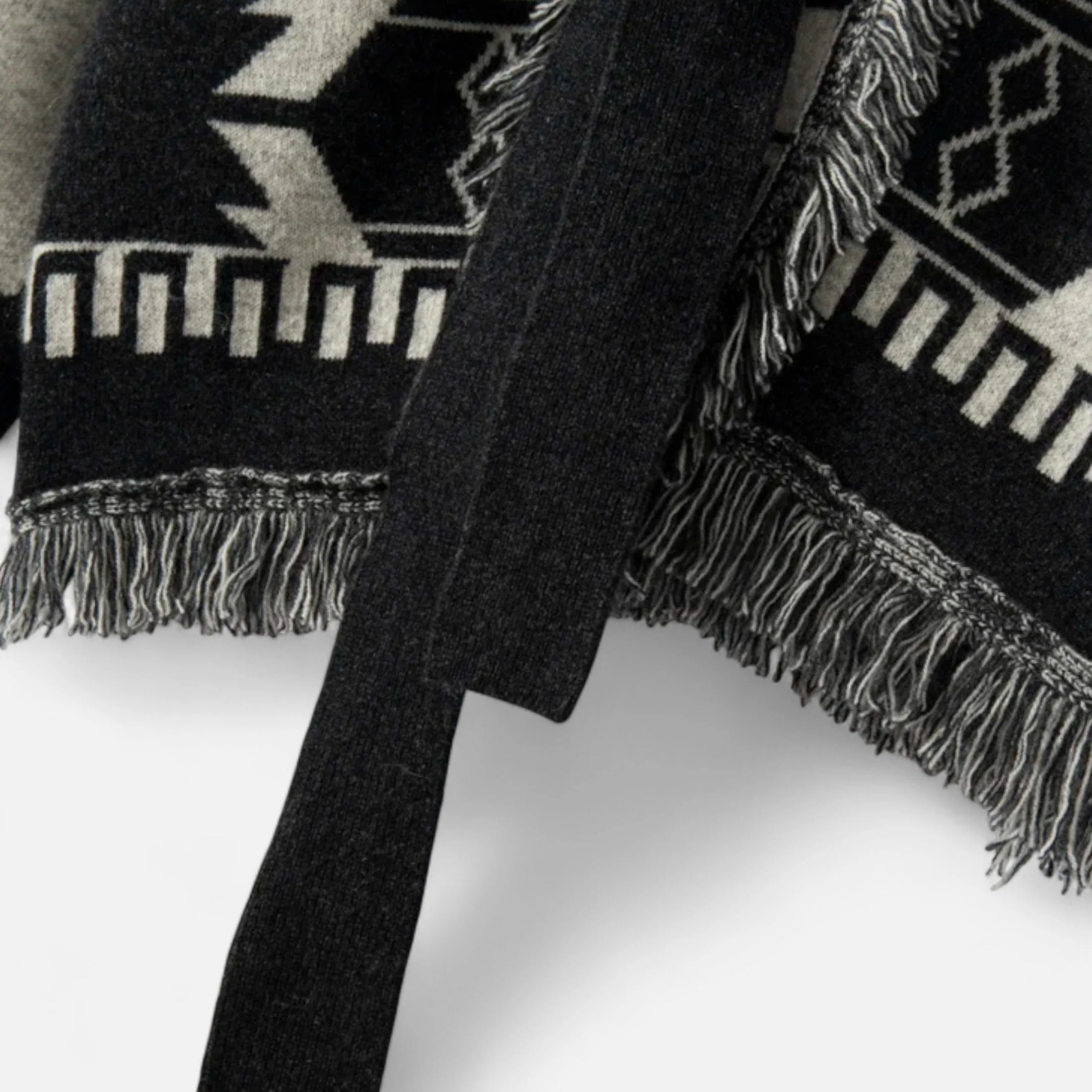 Women’s Cashmere Jacquard Cardigan